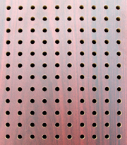 槽木吸音板系列、孔木吸音板系列、布藝吸音板系列、立體擴散型系列、聚酯纖維吸音板系列,防火環保吸音板系列、歐文斯科寧吸音棉系列、機房降噪隔熱吸聲板等多種吸音材料。,工廠,廠商-深圳八馬建材